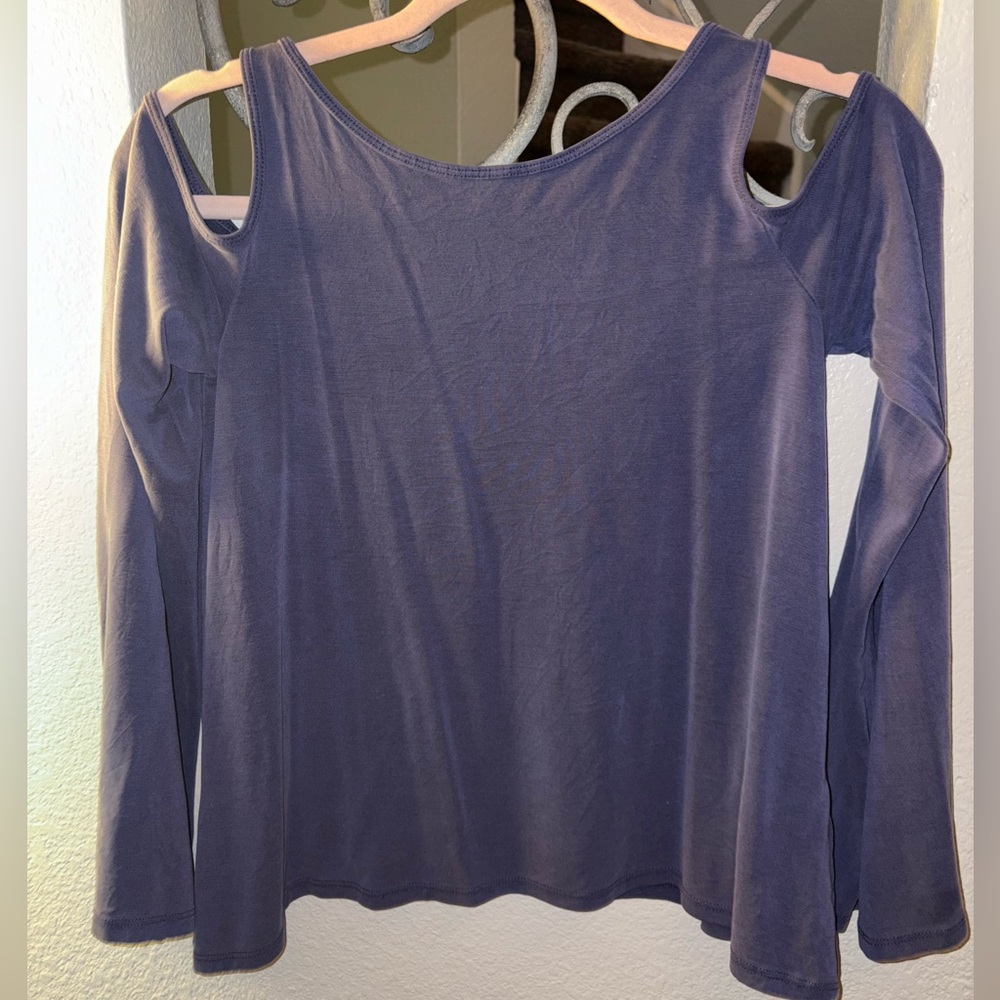 Hollister Women's Cold Shoulder Top - Blue
